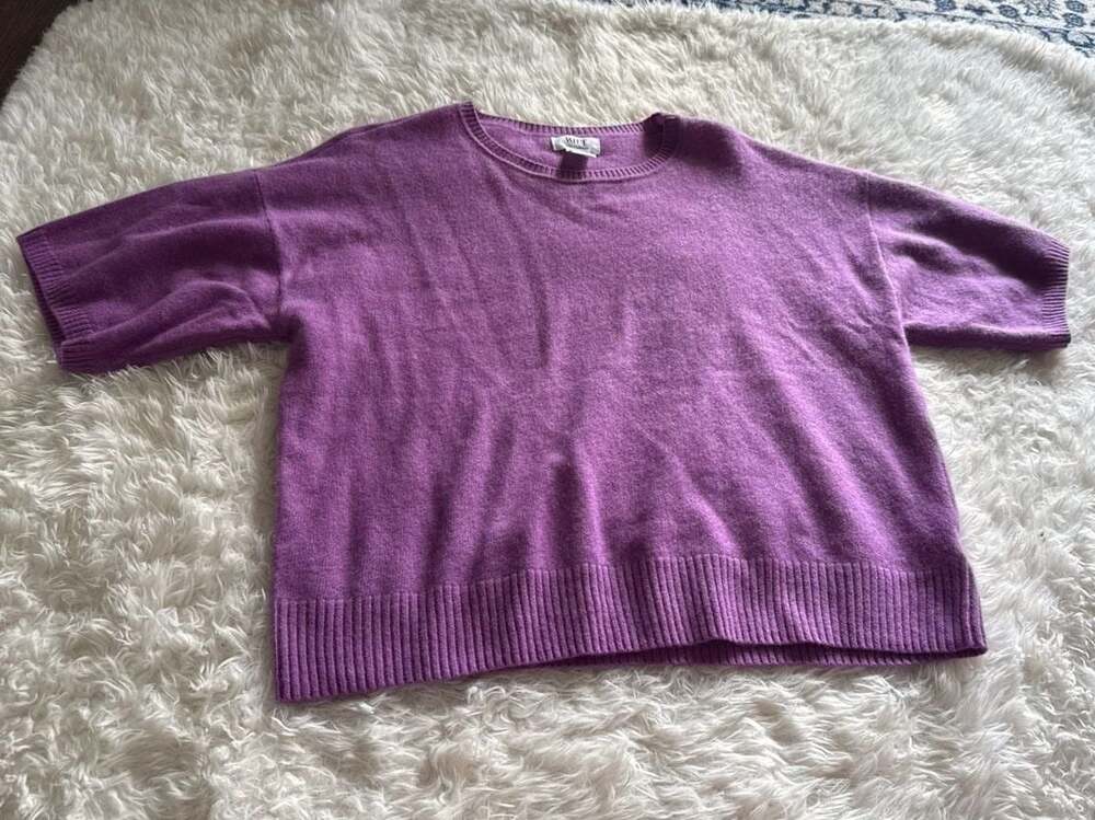 Wilt 100% Cashmere Short Sleeve Boxy Crewneck Sweater in Purple,‎ Size Large